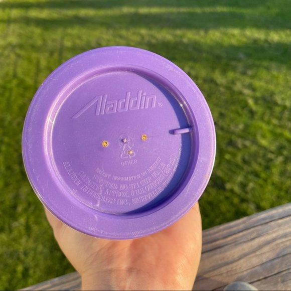 Vintage Disney | " The Hunchback Of Notre Dame" Red & Purple Thermos - Picture 4 of 7